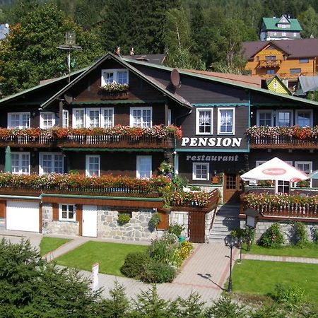 Pension Svycarsky Dum Špindlerŭv Mlýn Exteriör bild